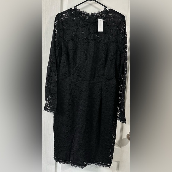 NWT NY&Co Long Sleeve Scallop Lace Sheath Dress | Black | Large - Picture 5 of 5
